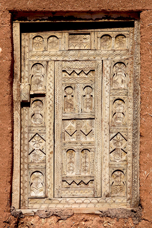  Decorated window panel